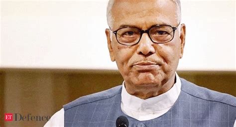 關於 2018 年的「雅말·辛格（Yashwant Sinha）」事件，印度政治和經濟學的交織